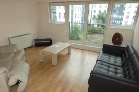 3 bedroom apartment to rent, Wallace Street, Glasgow G5