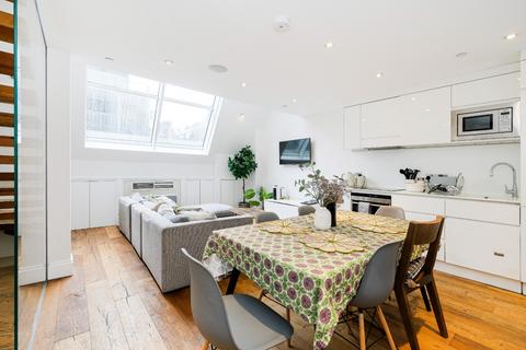 3 bedroom apartment for sale, Duck Lane, London, Greater London, W1F
