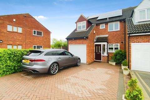 3 bedroom end of terrace house for sale, Brackenfield Way, Thurmaston, LE4
