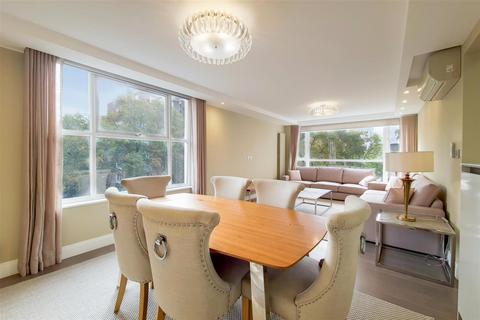 3 bedroom flat to rent, BOYDELL COURT, ST JOHNS WOOD PARK, London, NW8