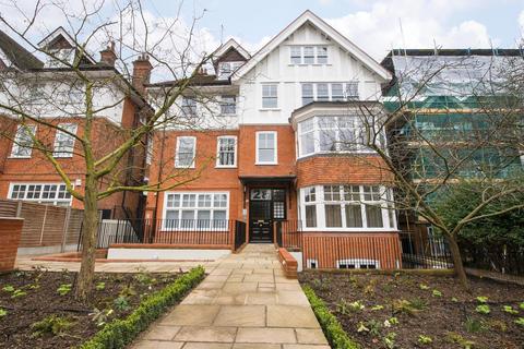 2 bedroom flat to rent, LYNDHURST LODGE, LYNDHURST ROAD, London, NW3