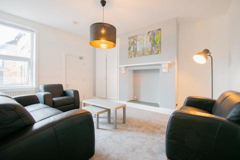 5 bedroom maisonette to rent, Buston Terrace, Newcastle Upon Tyne