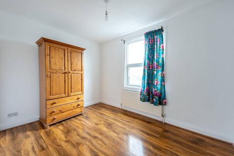 3 bedroom flat for sale, Sandfield Road, Thornton Heath, CR7