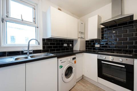 3 bedroom flat for sale, Sandfield Road, Thornton Heath, CR7