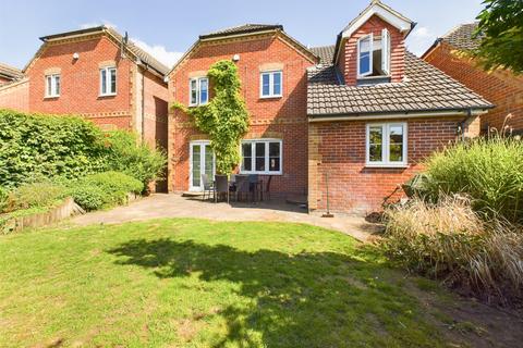 4 bedroom detached house to rent, The Maltings Liphook Road, Whitehill, Bordon, Hampshire, GU35