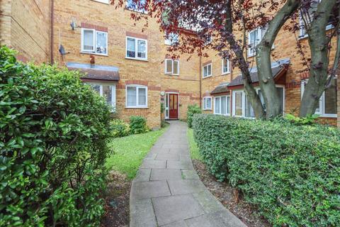 Studio for sale, Greenway Close, London