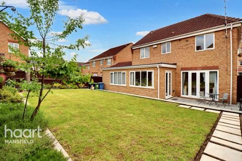 4 bedroom detached house for sale, White Rose Avenue, Mansfield