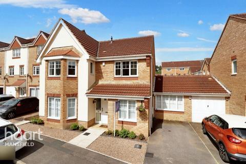 4 bedroom detached house for sale, White Rose Avenue, Mansfield