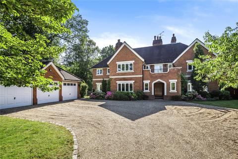 5 bedroom detached house to rent, Woodlands Road East, Virginia Water, Surrey, GU25