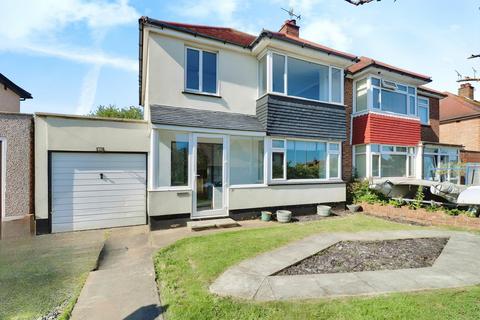 3 bedroom semi-detached house to rent, Ulster Avenue, Southend-on-sea, SS3