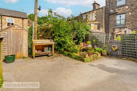 2 bedroom end of terrace house for sale, Spring Street, Uppermill, Saddleworth, OL3