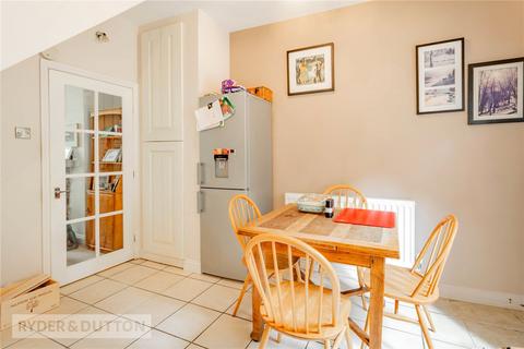 15 Spring Street, Uppermill, Oldham, OL3 6AA
