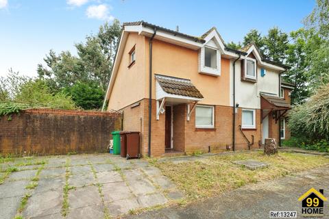 1 bedroom semi-detached house for sale, Givendale Drive, Crumpsall, Manchester, M8