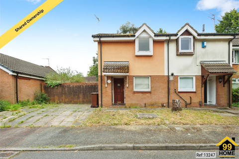 1 bedroom semi-detached house for sale, Givendale Drive, Crumpsall, Manchester, M8