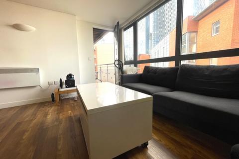 2 bedroom flat to rent, 26 City Rd East, Manchester M15
