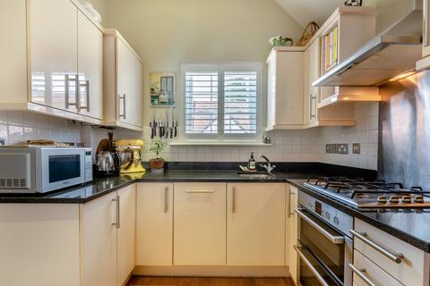 2 bedroom semi-detached house for sale, Jacklyns Lane, Alresford, Hampshire