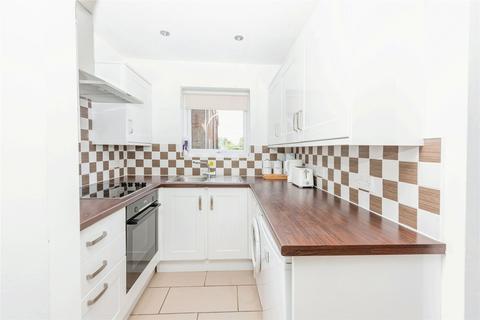 3 bedroom terraced house for sale, Corton, Lowestoft, Suffolk, NR32