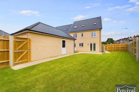 5 bedroom detached house for sale, Parsonage Street, Halstead, Essex, CO9