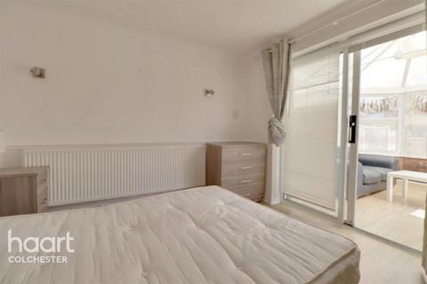 undefined, Beaumont Close, Colchester