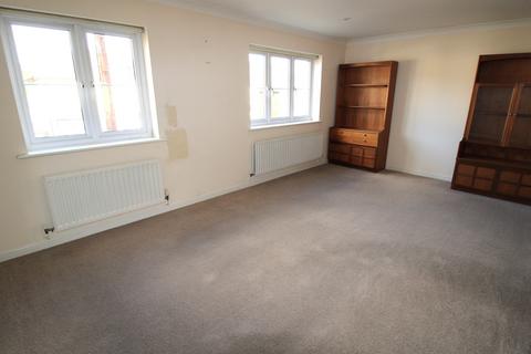 2 bedroom flat for sale, Cranmer Court, Upminster RM14