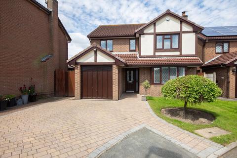 4 bedroom detached house for sale, Garwood Close, Westbrook, WA5