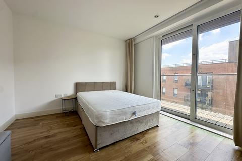 1 bedroom apartment to rent, Campbell Court, Meadowside, Eltham, SE9