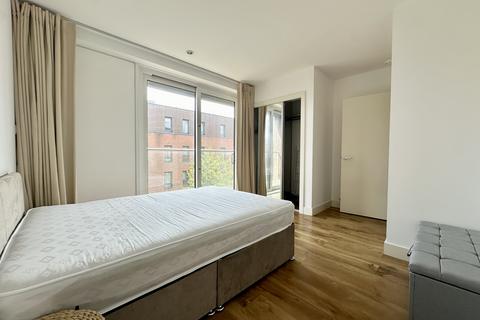 1 bedroom apartment to rent, Campbell Court, Meadowside, Eltham, SE9