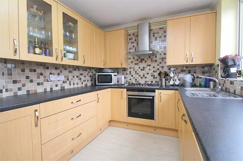 3 bedroom terraced house to rent