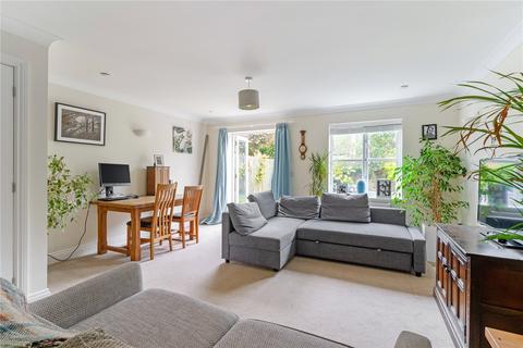 3 bedroom terraced house for sale, Kingham Place, Farnham, Surrey, GU9