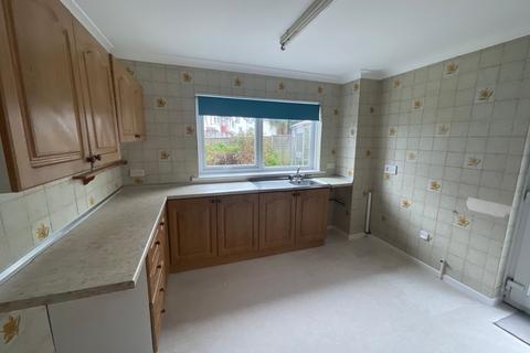 3 bedroom semi-detached house to rent, Oldenburg Park, Paignton, TQ3