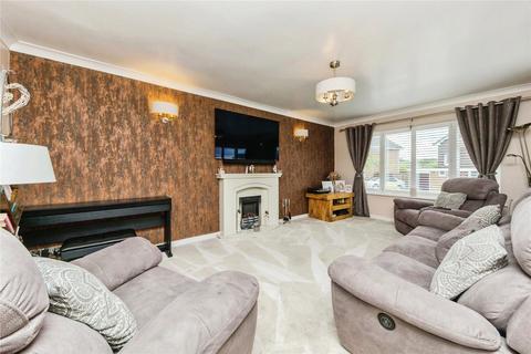 11 Arran Close, Woolstanwood, Crewe, CW2 8UQ