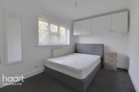undefined, Beaumont Close, Colchester