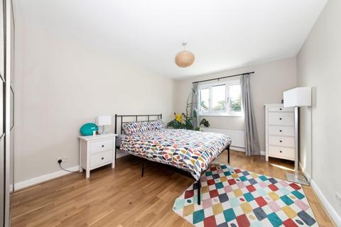 2 bedroom apartment for sale, Park Court, Sydenham, London, SE26