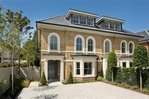 4 bedroom semi-detached house for sale, New Road, Esher, Surrey, KT10