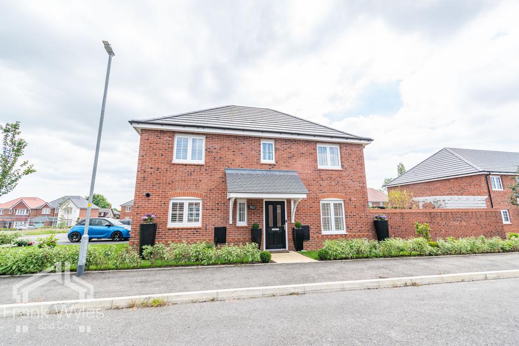 Devoke Court, Warton, Preston, PR4 1LP 3 bed detached house for sale