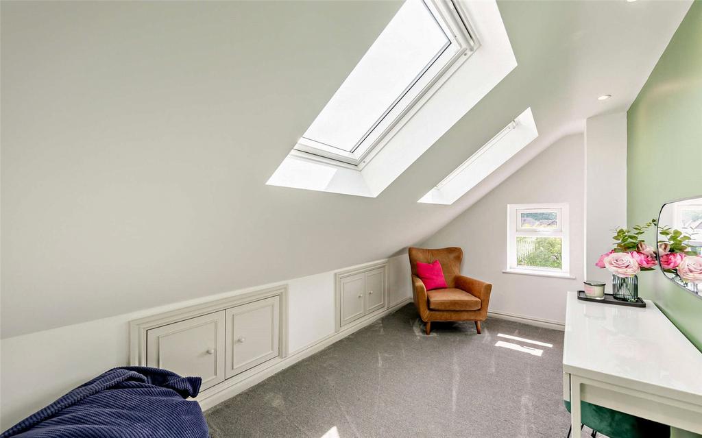 Dressing/Study Room