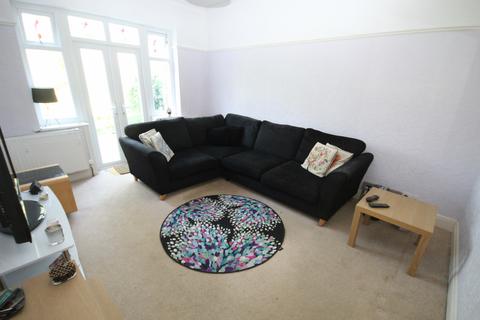 3 bedroom semi-detached house to rent, Manor Road, Stretford, M32 9HU