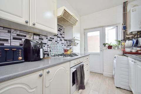 3 bedroom terraced house for sale, Leyland Road, Braunstone, Leicester, LE3