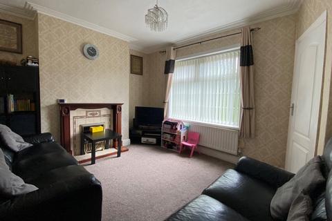 50 Avenue Road, Bradford, BD5 8DB