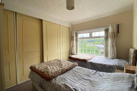 50 Avenue Road, Bradford, BD5 8DB