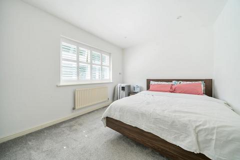 2 bedroom terraced house for sale, Warfield,  Berkshire,  RG42