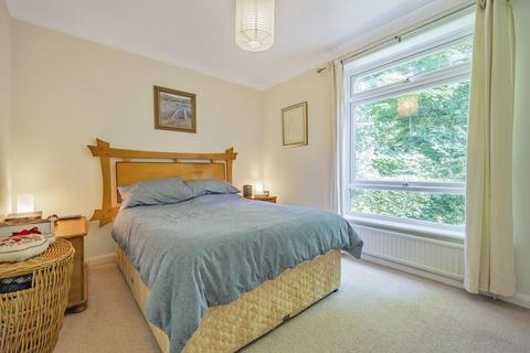 3 bedroom flat for sale, Great Missenden,  Buckinghamshire,  HP16