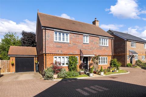 9 Bridle Place, Bramley, Guildford, GU5 0EY