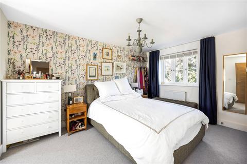 9 Bridle Place, Bramley, Guildford, GU5 0EY