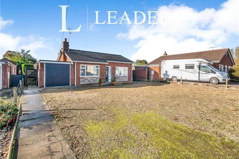 2 bedroom bungalow for sale, Main Road, Quadring, Spalding