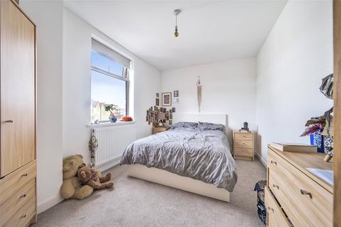 Flat 12, Ashbourne House Fishponds Road, Eastville, Bristol, BS5 6SH