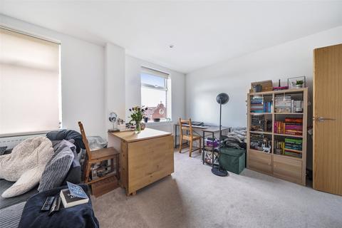 Flat 12, Ashbourne House Fishponds Road, Eastville, Bristol, BS5 6SH