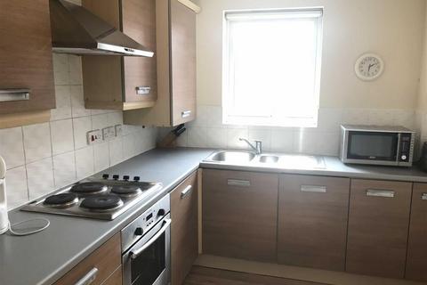 2 bedroom flat to rent, Yew Street, Hulme, MANCHESTER, M15 5YW
