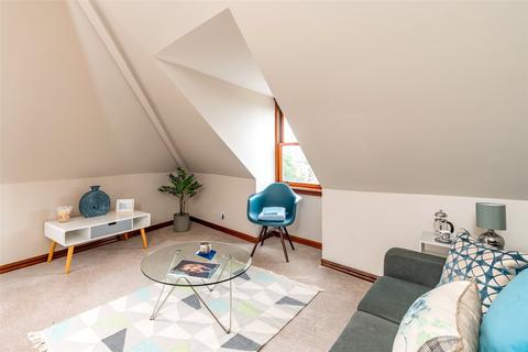 18/34 Johns Place, Edinburgh, EH6 7EN