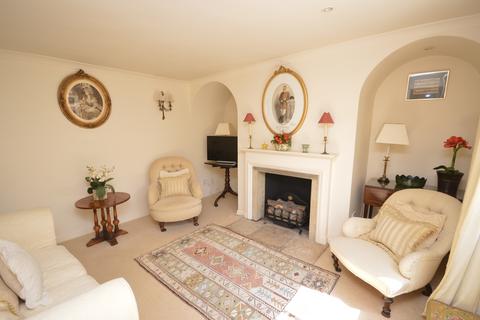 2 bedroom cottage to rent, Kings Salten Road, Lymington, SO41 3QG